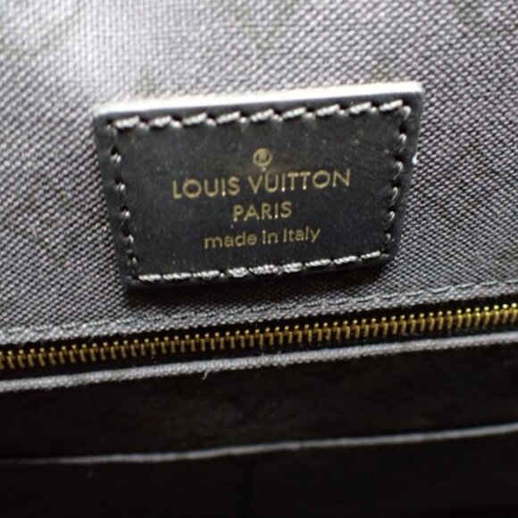 Louis Vuitton Monogram Giant Crafty Onthego GM - Picture 10 of 10